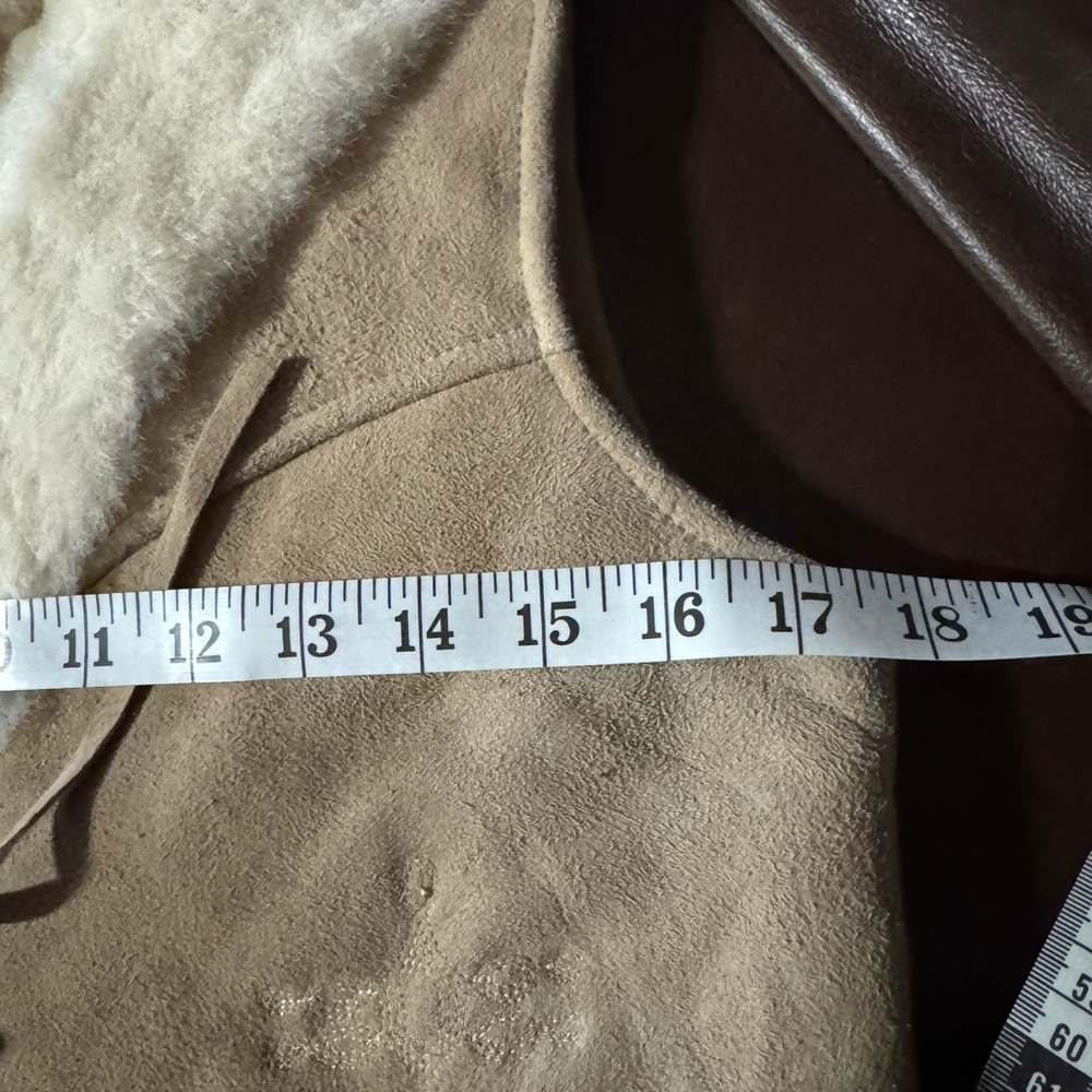 Double D Ranch Tan Suede Vest Size Small - Picture 11 of 11